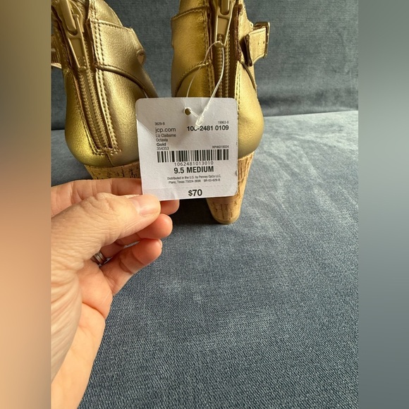 Liz Claiborne Womens Octavia Sandals 9.5 Gold Wedge Ankle Strap Cork New Open - Picture 8 of 10